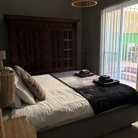 'aja' On Etna Street アパート *